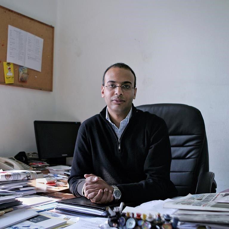 Egyptian court gives a government critic a 6-month sentence in a case condemned by rights groups